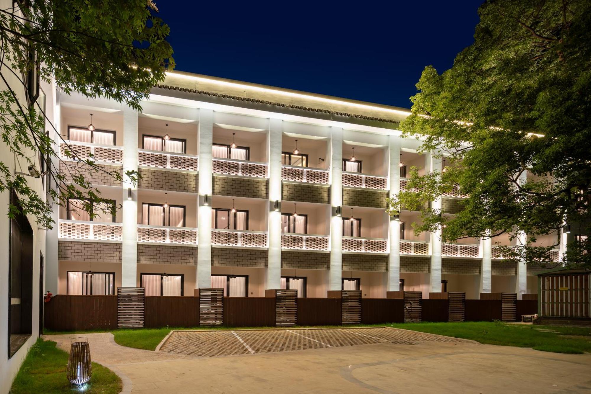 Nost Algia S Hotel In The West Lake Scenic Area-,Lingyin Temple, Leifeng Tower, Children'S Playground, Free Night Snack, Free Laundry, English Communication Well, Free Travel Advice Ханчжоу Екстер'єр фото