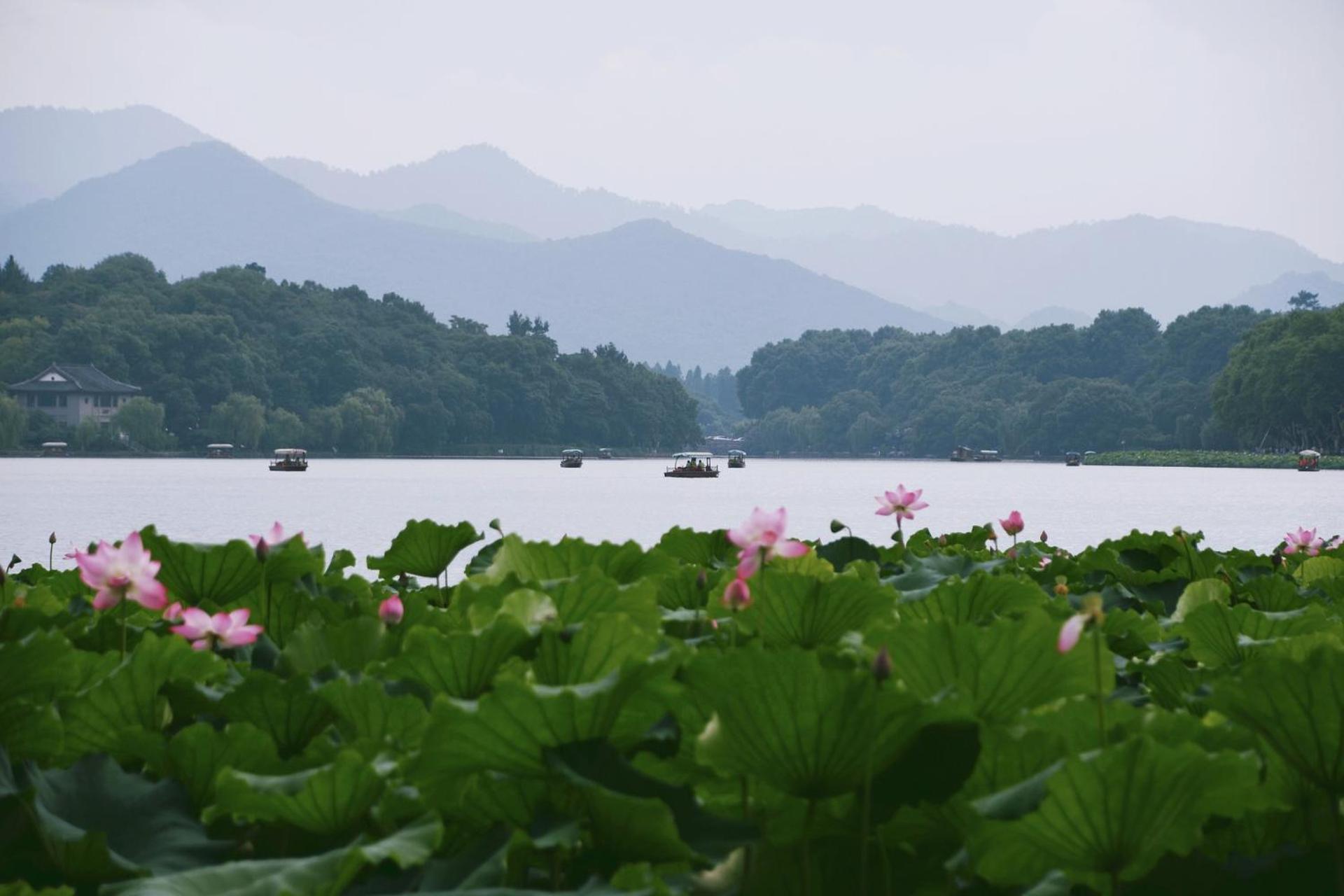 Nost Algia S Hotel In The West Lake Scenic Area-,Lingyin Temple, Leifeng Tower, Children'S Playground, Free Night Snack, Free Laundry, English Communication Well, Free Travel Advice Ханчжоу Екстер'єр фото